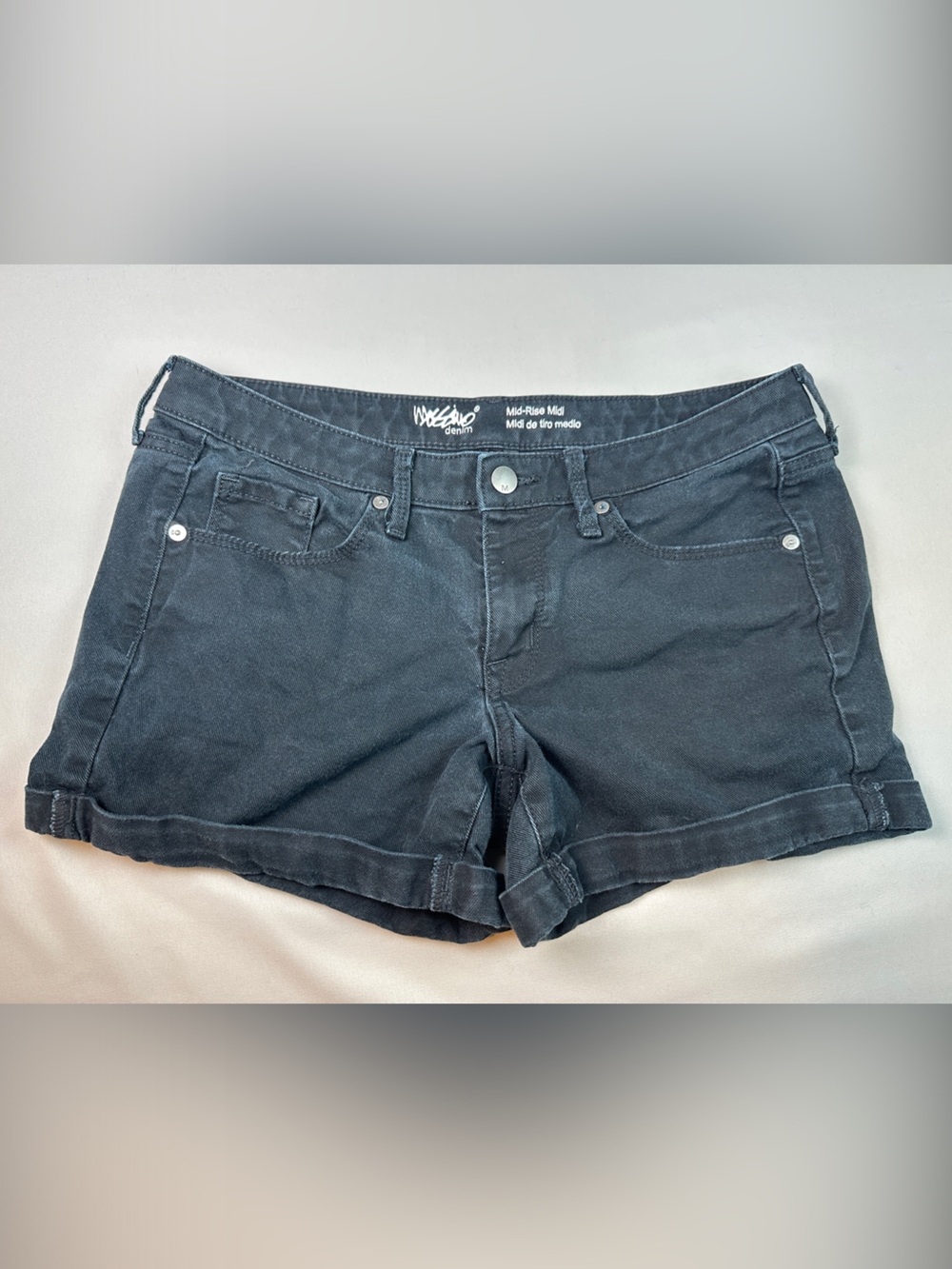 Mossimo Supply Co. Black Mid-Rise Shorts Denim Jean Size 6 Pockets